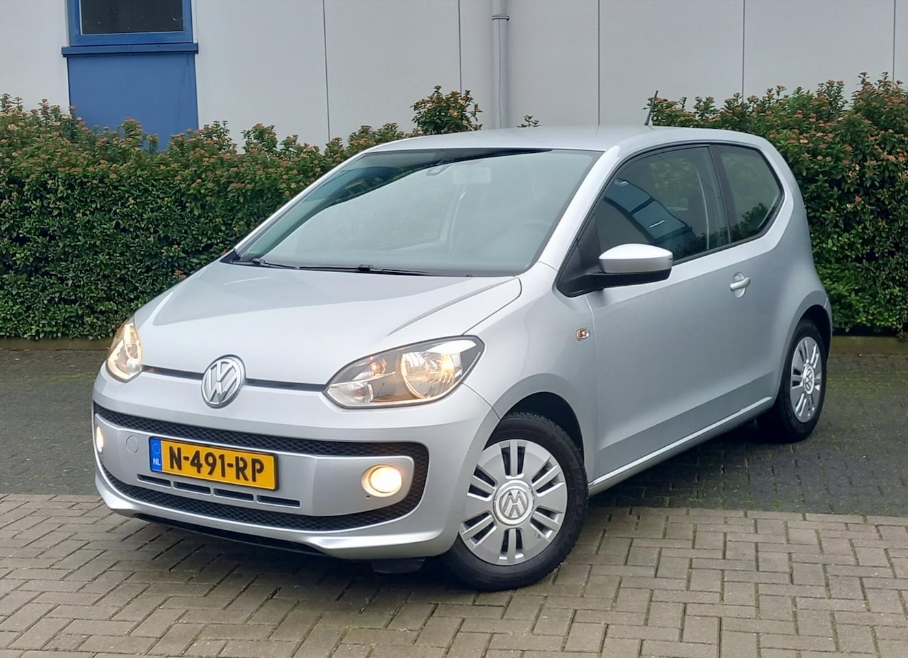 Volkswagen Up! - 1.0 60PK Take up! Airco/Stoelverwarming/Pdc - AutoWereld.nl