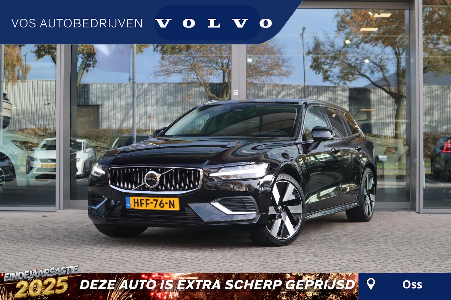 Volvo V60 - 2.0 T6 Plug-in hybrid AWD Essential Edition | Stoelverwarming voor + achter| Stuurwielverw - AutoWereld.nl