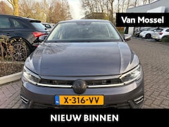 Volkswagen Polo - 1.0 TSI Style 95 PK | Automaat | R-Line exterieur | Airco | Climatronic | Apple Carplay |