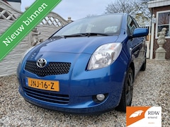 Toyota Yaris - 1.3 vvti cool bleu automaat