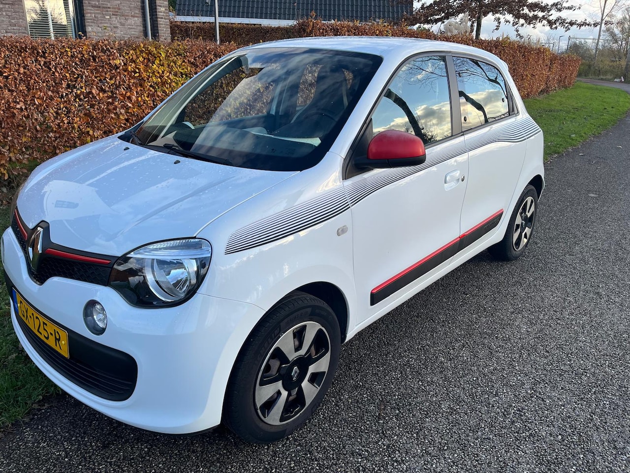 RENAULT TWINGO