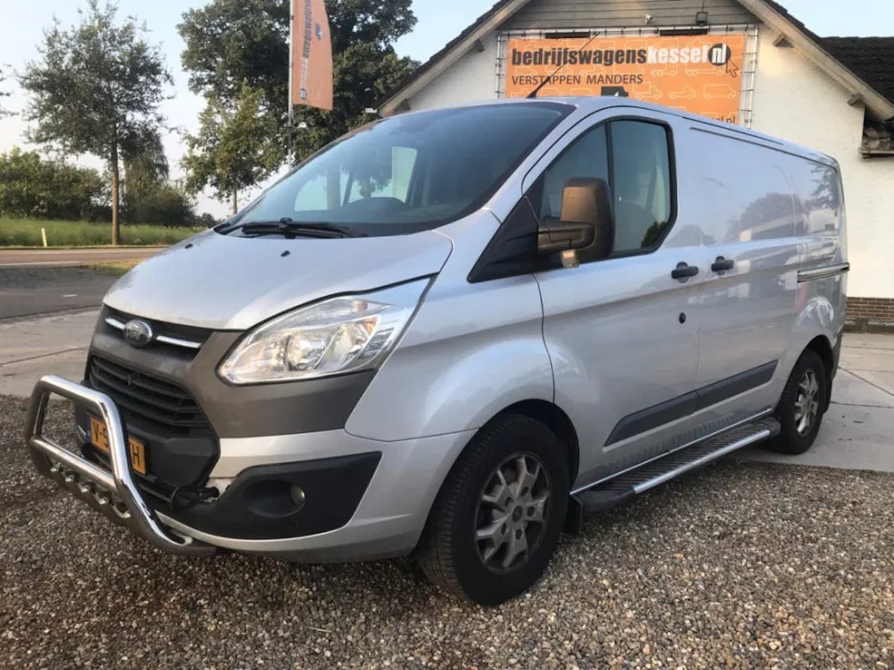 Ford Transit Custom - 270 2.0 TDCI 96 kW Euro 6 Motorschade L1H1 AC - AutoWereld.nl