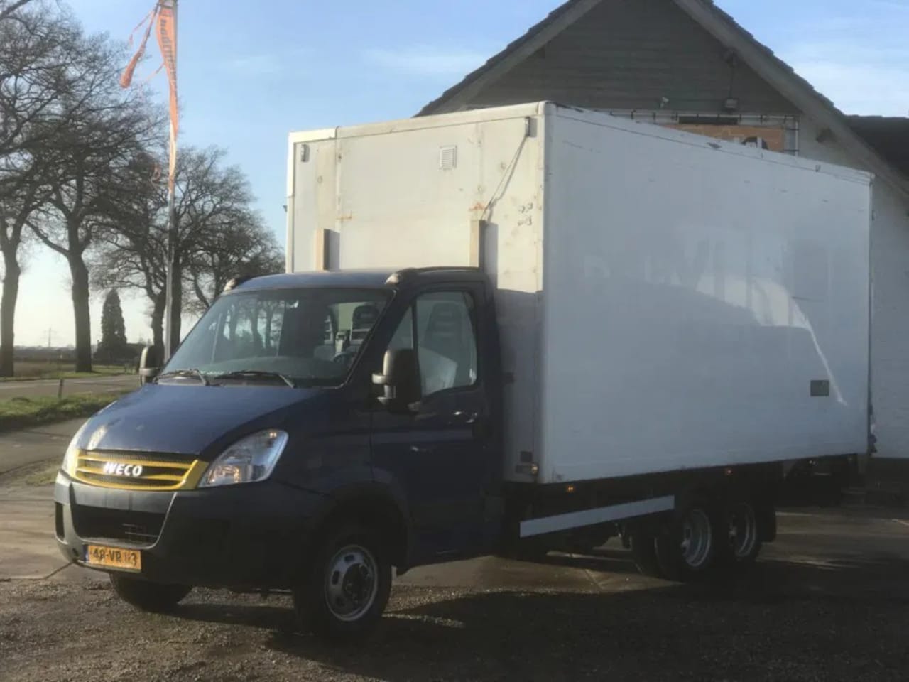 Iveco Daily - 40C18 Clixtar Bakwagen Laadklep Koffer - AutoWereld.nl