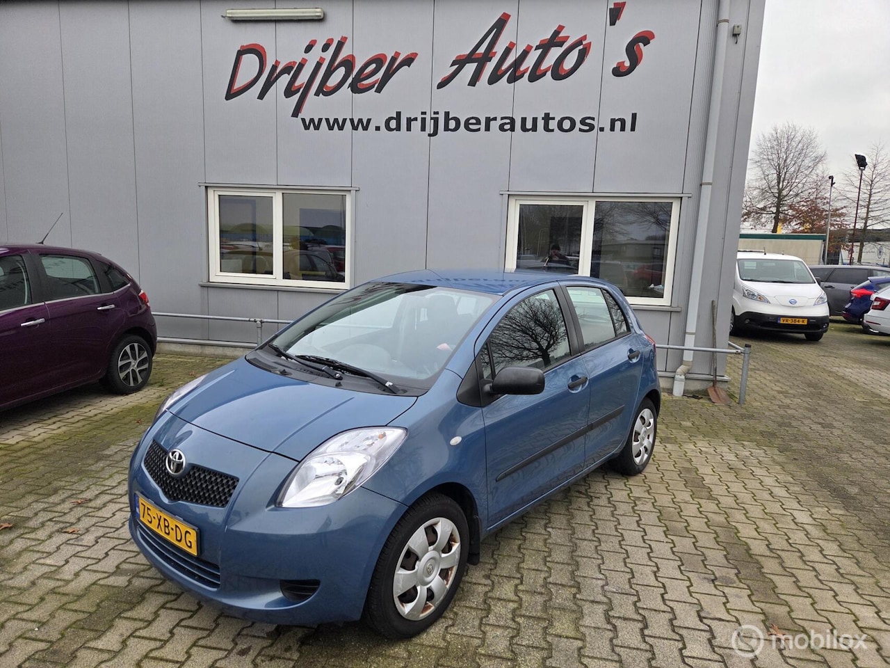Toyota Yaris - 1.3 VVT-i Terra 1.3 VVTi Terra - AutoWereld.nl