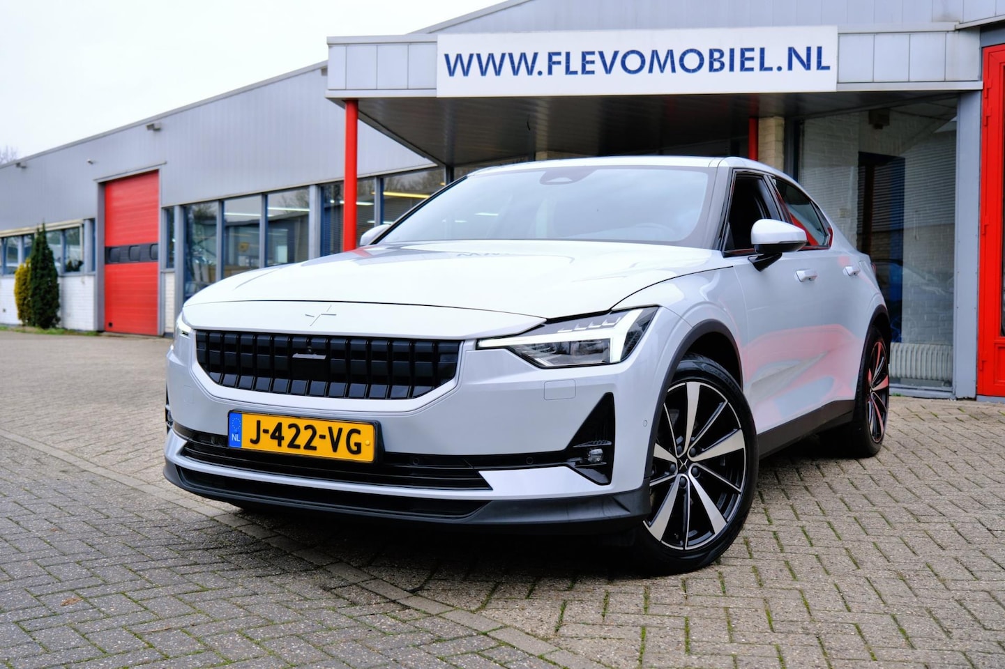 Polestar 2 - Long Range Dual Motor Launch Edition AWD 78kWh Aut. Pano|HarmanKardon|360cam|BLIS|Navi|LMV - AutoWereld.nl