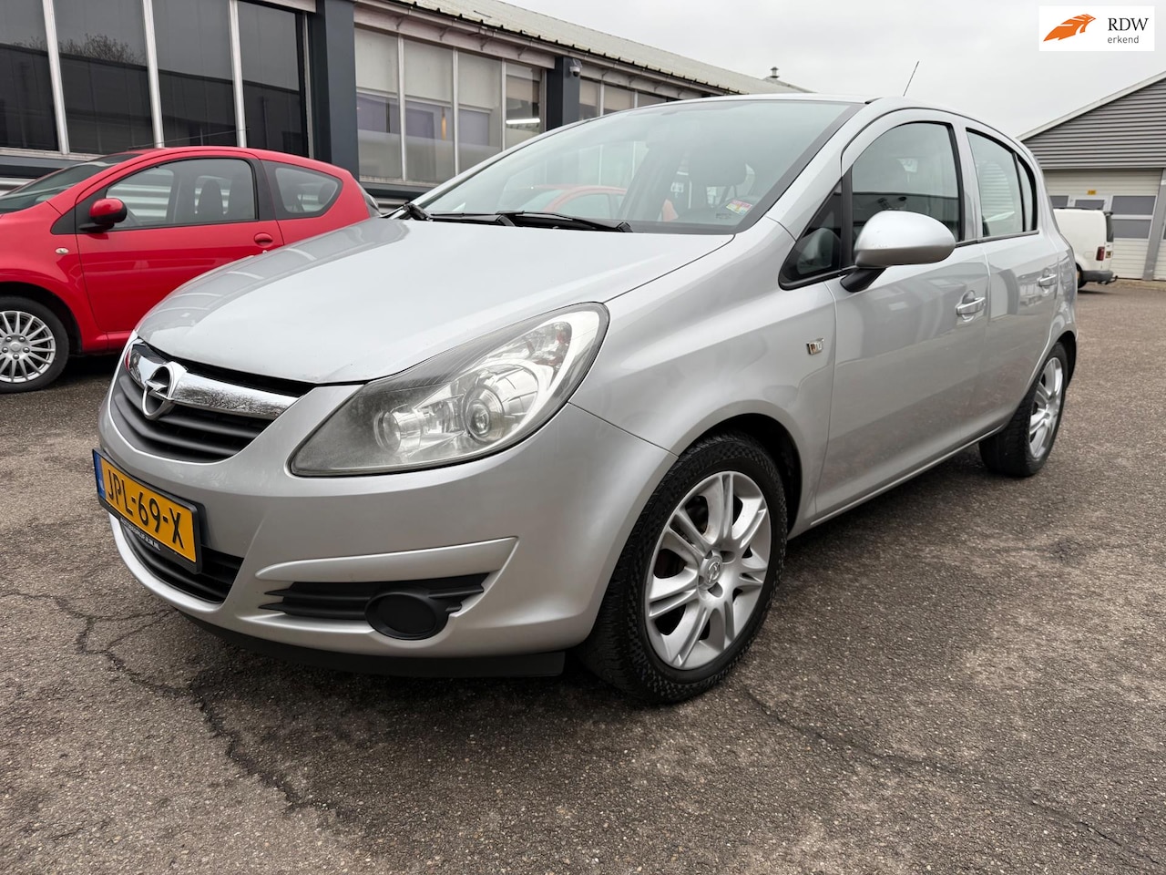 Opel Corsa - 1.2-16V Essentia Airco Cruise control 126591 KM - AutoWereld.nl