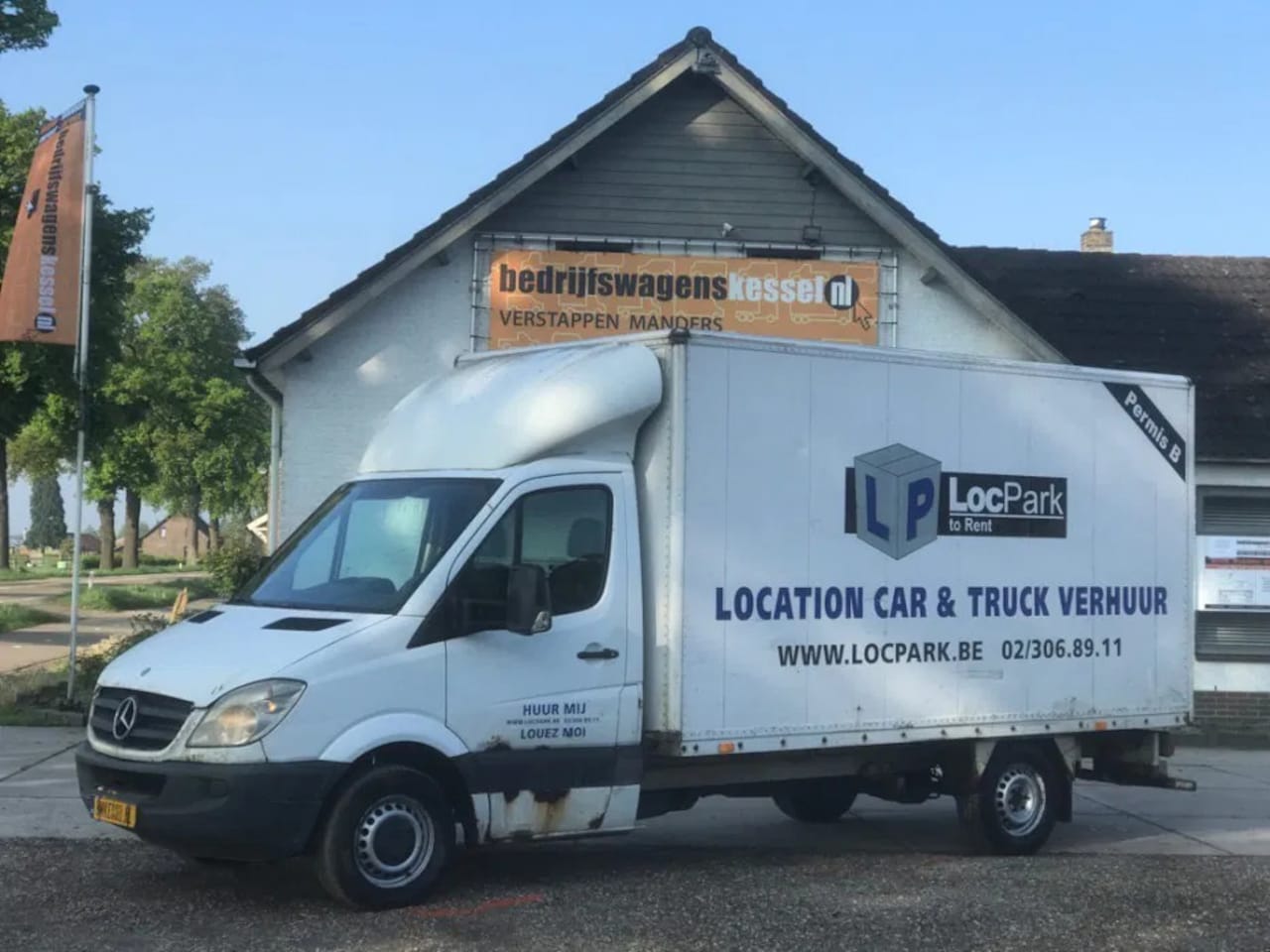 Mercedes-Benz Sprinter - 311 CDI euro 4 bakwagen Koffer closed box - AutoWereld.nl