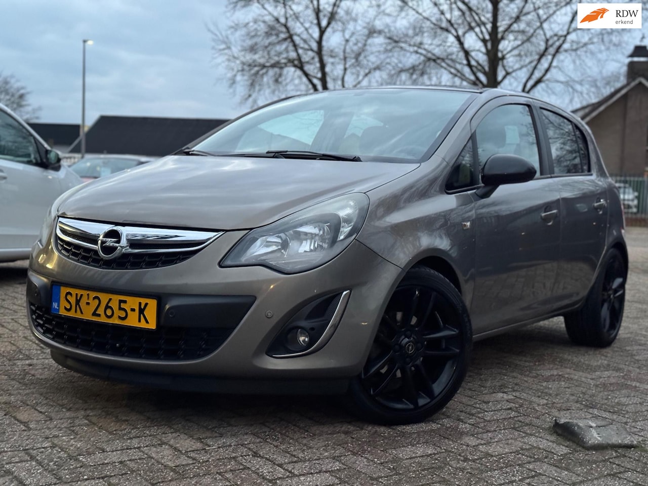 Opel Corsa - 1.4-16V COLOR AIRCO PDC CRUISE CTRL - AutoWereld.nl