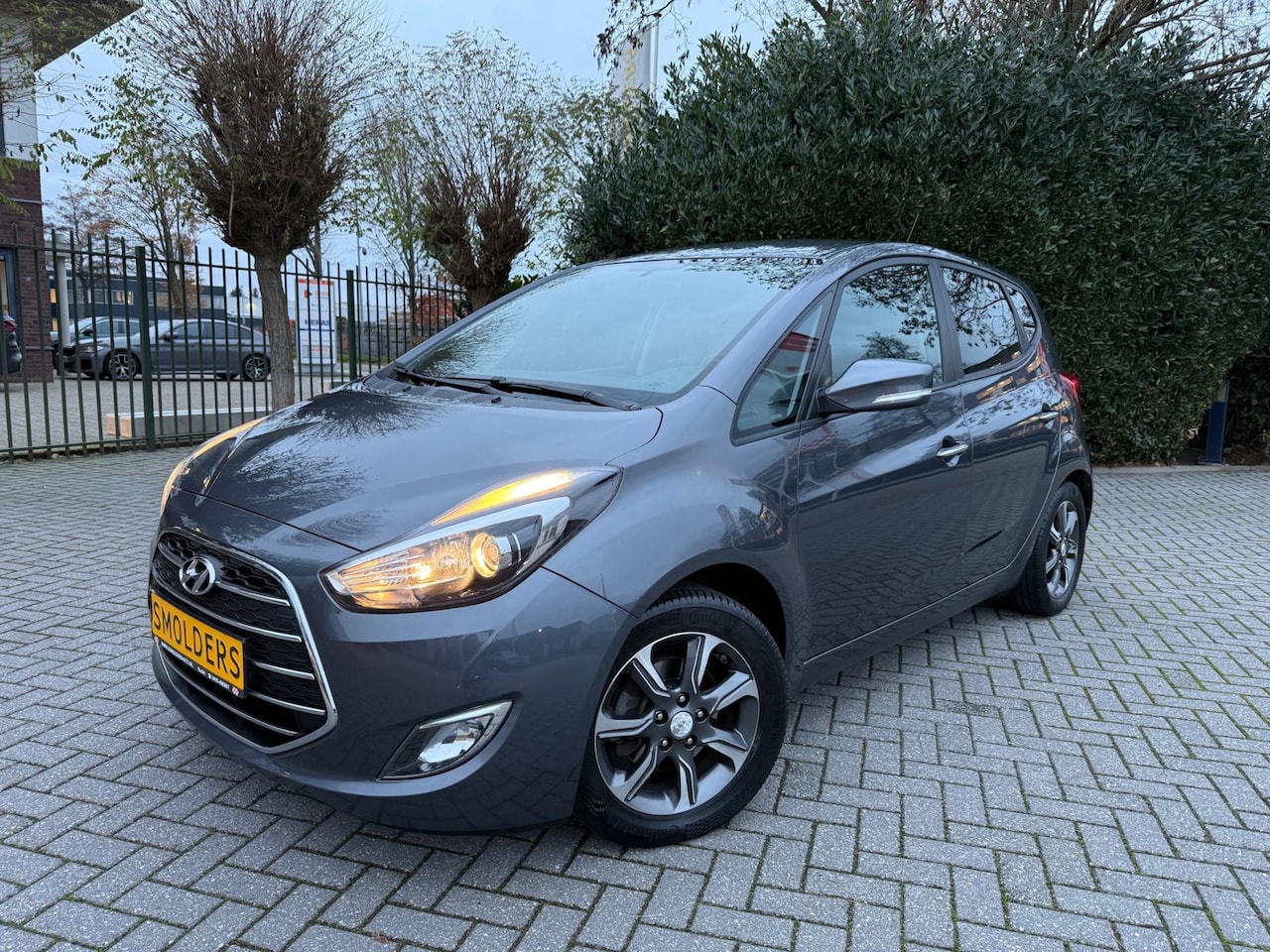 Hyundai ix20 - 1.4i, Clima, Cruise Control, Navigatie, LM-velgen 16", Parkeersensoren, Bluetooth, Achteru - AutoWereld.nl