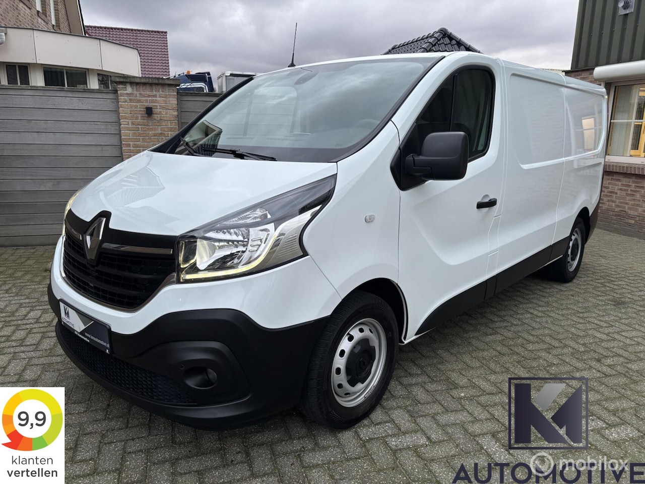 Renault Trafic - bestel 2.0 dCi 145pk L2 Automaat|Dealer onderhouden|Standkachel|Nieuwstaat - AutoWereld.nl