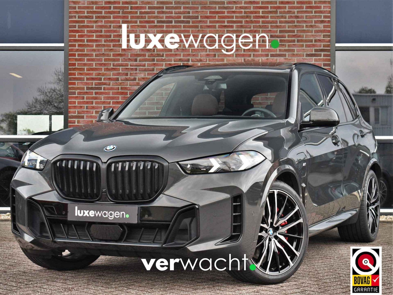 BMW X5 - xDrive50e M-Sport Pano ACC Comf-stoel Trekh H/K 4WS Soft-Cl 360 Stoelventilatie - AutoWereld.nl