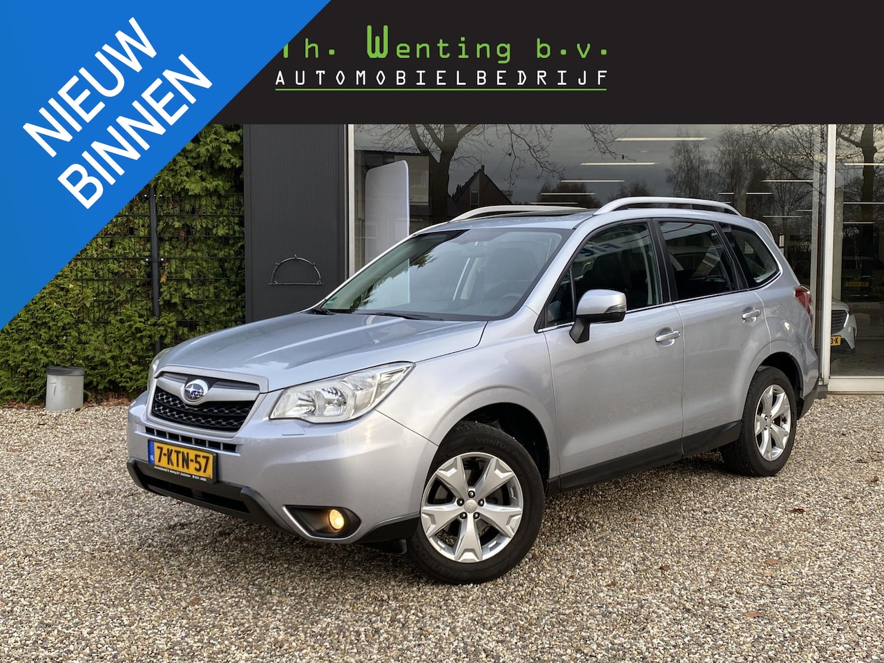 Subaru Forester - 2.0 Luxury Plus | Schuif/Kanteldak | Stoelverwarming | Cruise Control | Achteruitrijcamera - AutoWereld.nl