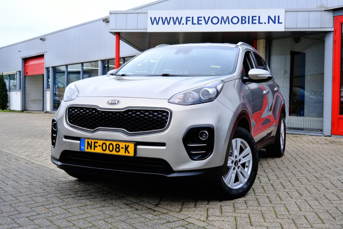 Kia Sportage - 1.6 GDI 132pk First Edition Navi|Clima|Cam|LMV - AutoWereld.nl