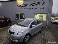 Toyota Yaris - 1.3 VVTi Sol