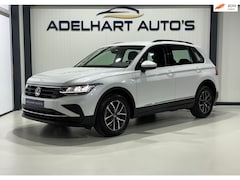 Volkswagen Tiguan - 1.5 TSI Life Automaat / Navigatie full map / Adaptive Cruise / Climate control / Etc