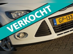 Ford Focus Wagon - 1.6 TDCI Edition Sport | Frozen White | AppleCarplay/AC/Stoelverwarming/Camera - Goed onde