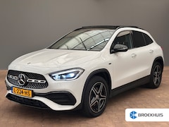Mercedes-Benz GLA-Klasse - 250 e Business Solution AMG Limited Widescreen | Panorama Dak | Elek. Stoelen met Geheugen