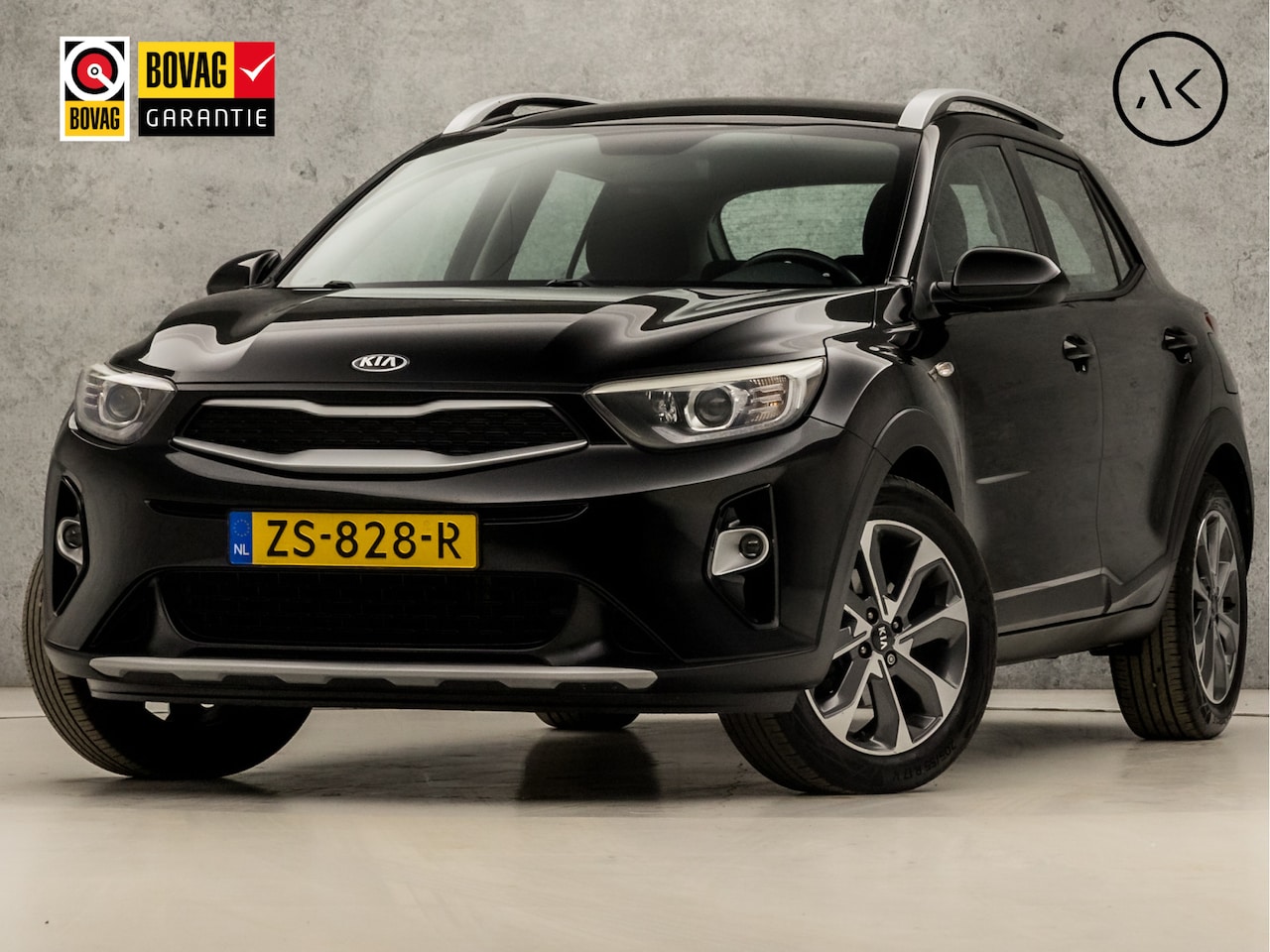 Kia Stonic - 1.0 T-GDi DynamicLine (APPLE CARPLAY, NAVIGATIE, CRUISE, CAMERA, LM VELGEN, SPORTSTOELEN, - AutoWereld.nl