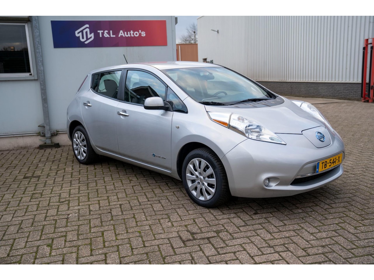 Nissan LEAF - Visia 24 kWh - AutoWereld.nl