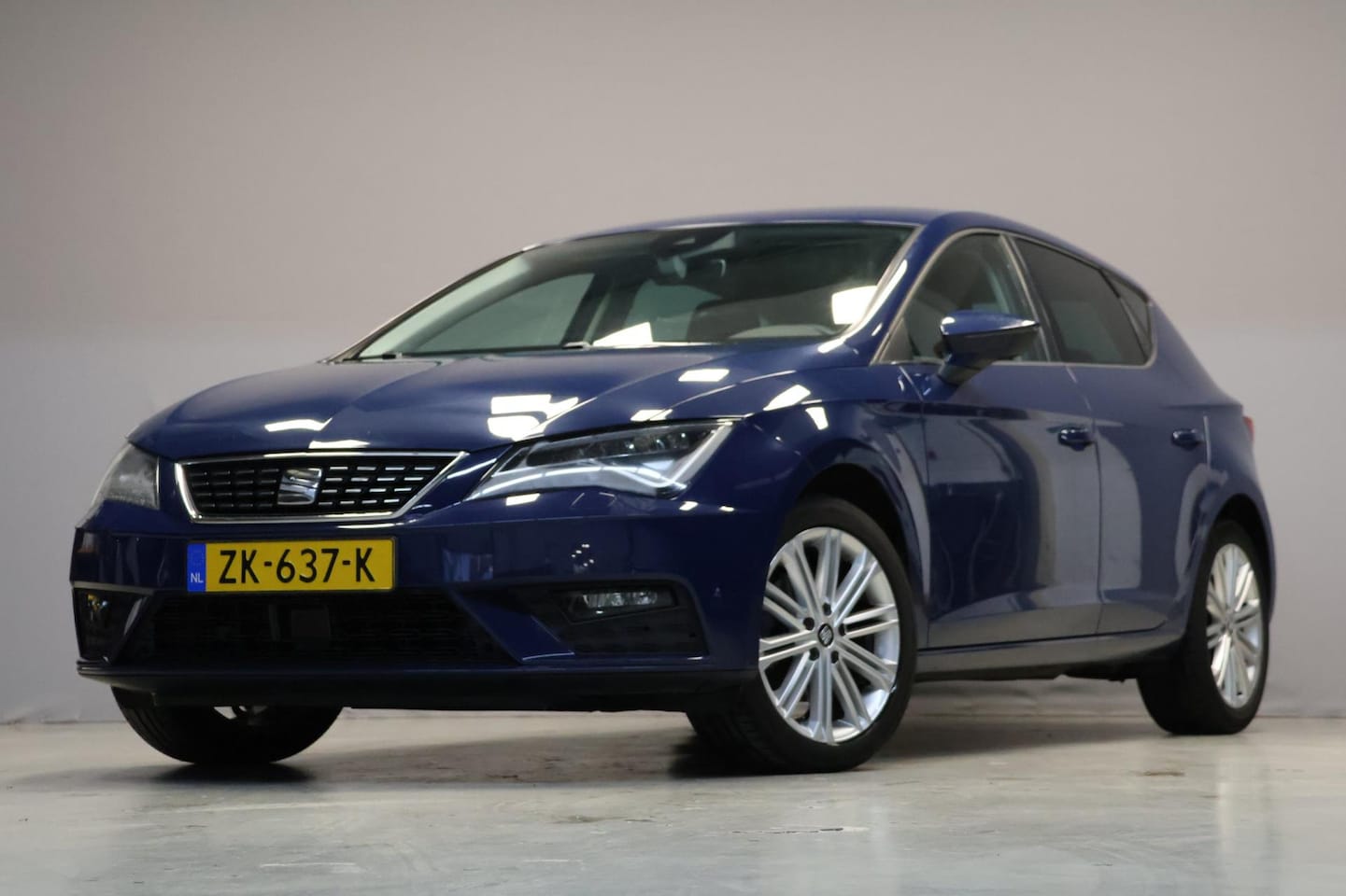 SEAT Leon - 1.5 TSI Xcellence |AUT|Virtual|Cam|Carplay - AutoWereld.nl