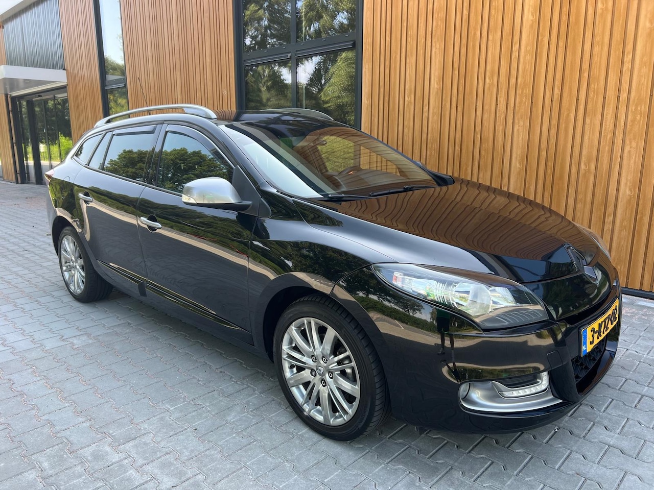 Renault Mégane Estate - 1.4 TCE GT-LINE + NAVI + AIRCO + LMV - AutoWereld.nl