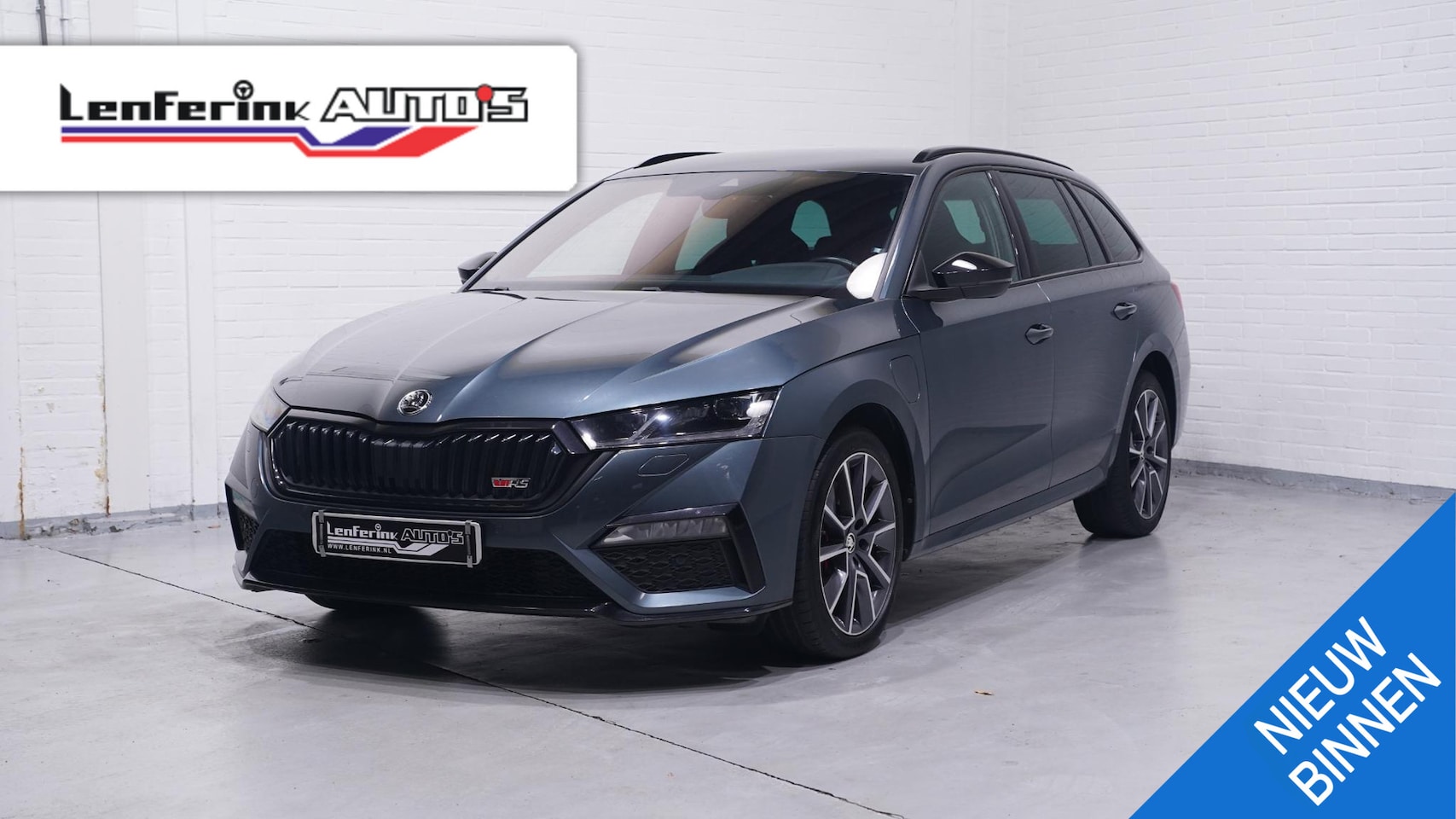 Skoda Octavia Combi - RS 1.4 TSI PHEV 245 pk Aut. Navi, Adapt. Cruise LED Koplampen, El. Achterklep - AutoWereld.nl