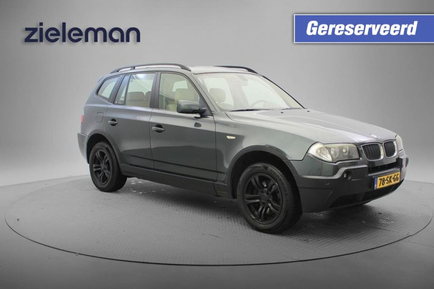 BMW X3 - 2.0i - Leer, Clima GERESERVEERD - AutoWereld.nl