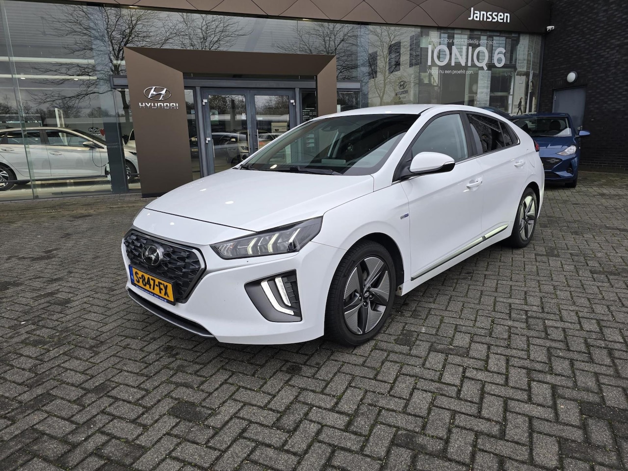 Hyundai IONIQ - 1.6 GDi Premium 1.6 GDi Premium - AutoWereld.nl