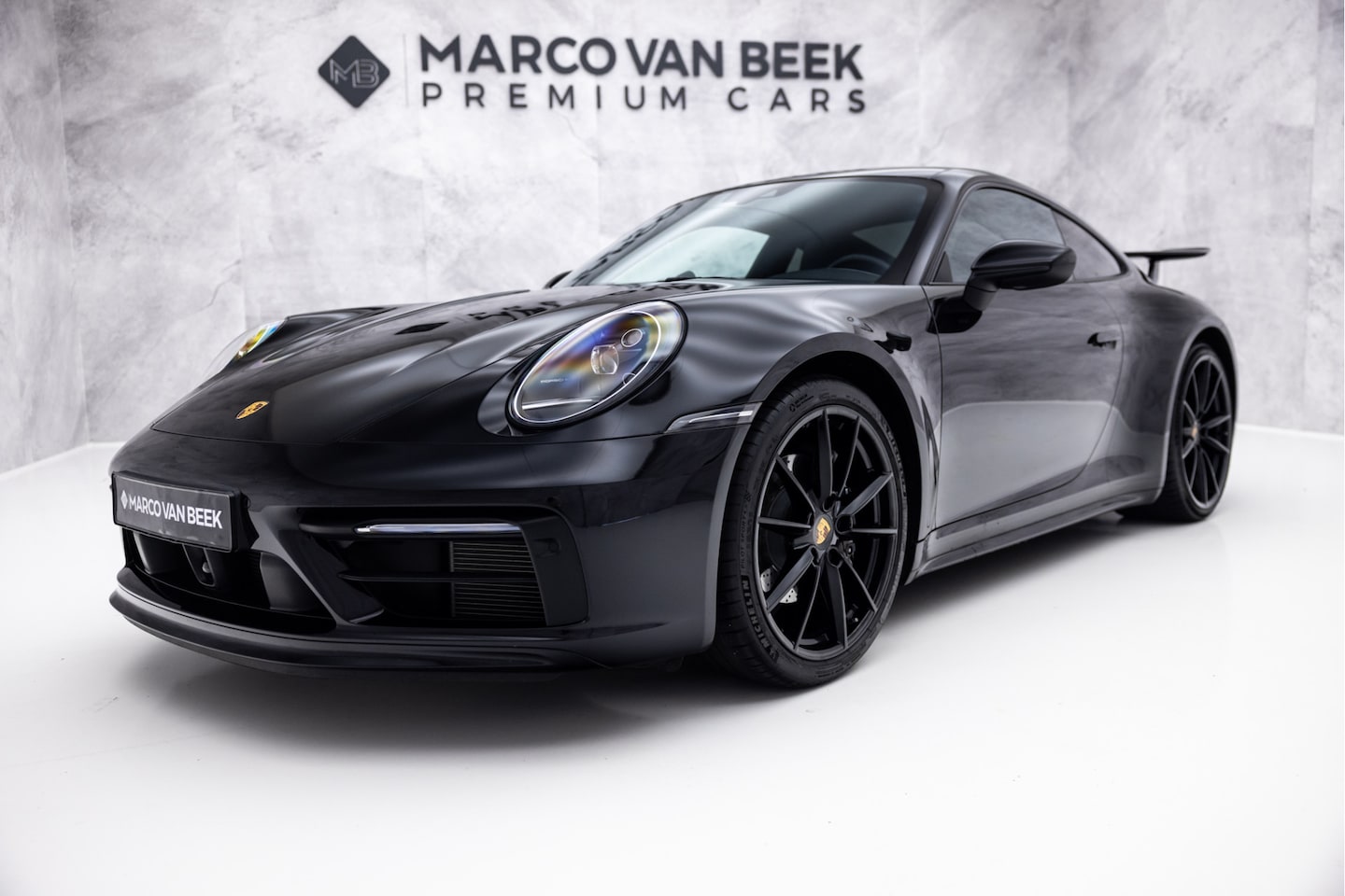 Porsche 911 - 992 3.0 Carrera Aero | SportDesign | Sportuitlaat | Bose - AutoWereld.nl