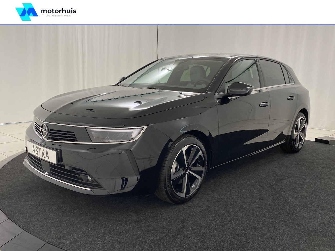 Opel Astra - 1.2 Turbo 130pk Start/Stop Business Elegance - AutoWereld.nl