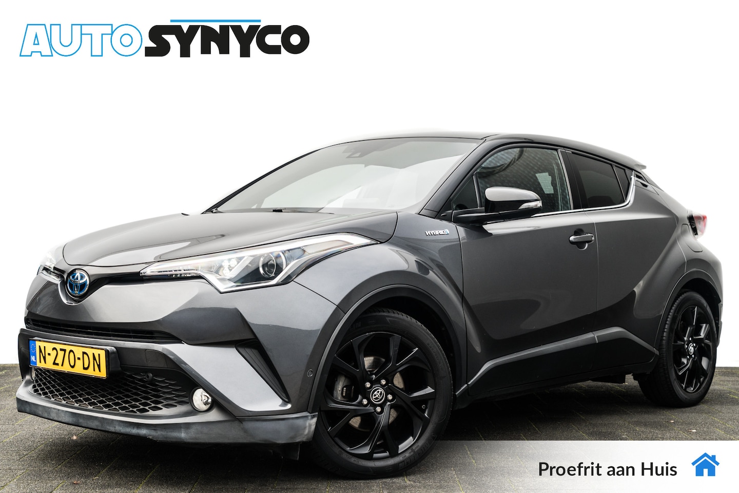 Toyota C-HR - 1.8 Hybrid Dynamic | Two Tone | Adapt. Cruise | 18 inch | Camera | PDC | Climate Control - AutoWereld.nl
