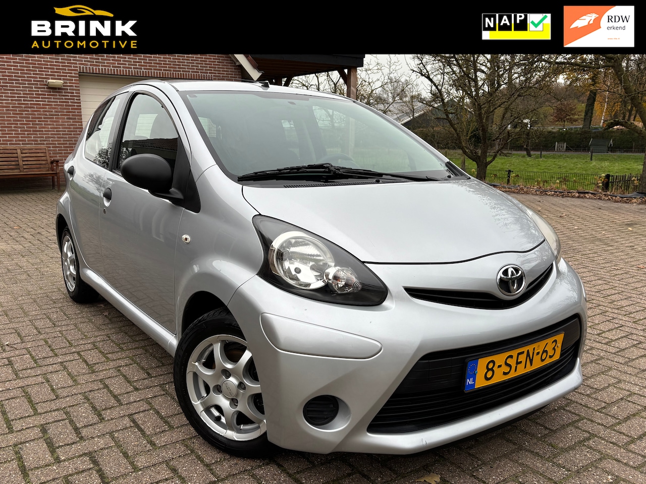 Toyota Aygo - 1.0 VVT-i Now APPLE CARPLAY | NAVI | AIRCO - AutoWereld.nl