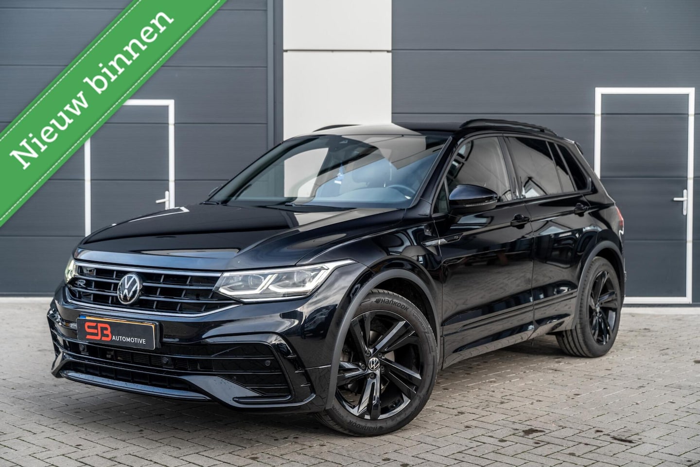 Volkswagen Tiguan - 1.5 TSI R-Line Business 1.5 TSI R-Line Business+ - AutoWereld.nl