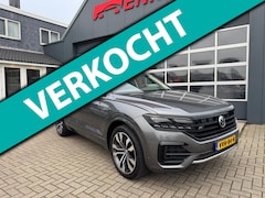 Volkswagen Touareg - 3.0 TDI R-line Black Edition / 4-Motion / Matrix/Led / Luchtvering / Grijs kenteken