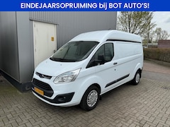 Ford Transit Custom - 330 2.2 TDCI L1H2 Trend AIRCO / CRUISE / NAVI / TREKHAAK / PARKEERSENSOREN V+A 6 BAK