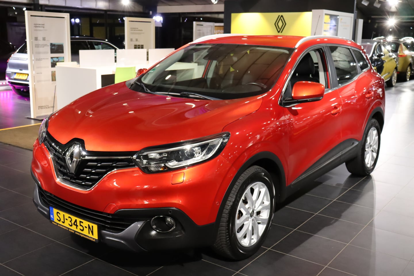 Renault Kadjar - TCe 130pk Intens - AutoWereld.nl