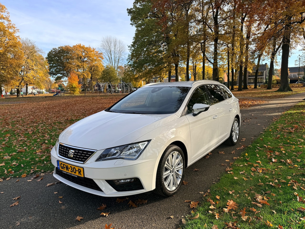 SEAT Leon ST - 1.5 TSI FR Business Intense Automaat 2019 - AutoWereld.nl