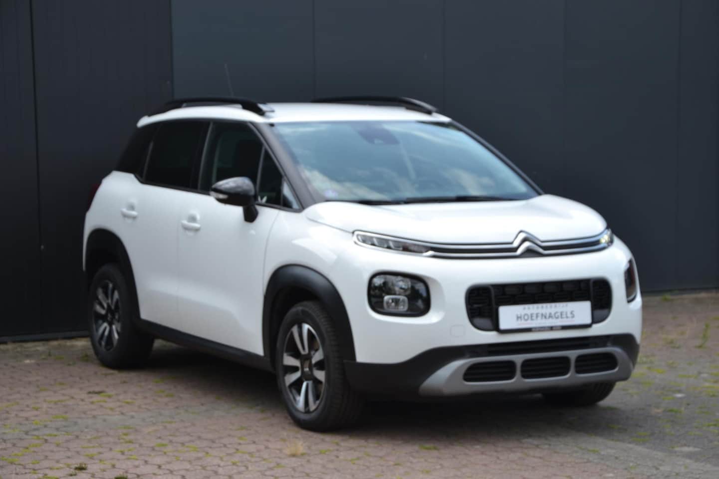 Citroën C3 Aircross - 1.2 130 PK Shine * Navigatie * 47000 km ! * - AutoWereld.nl
