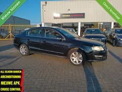 Volkswagen Passat - 2.0 FSI Comfortline 2006 Nwe APK|Trekhaak