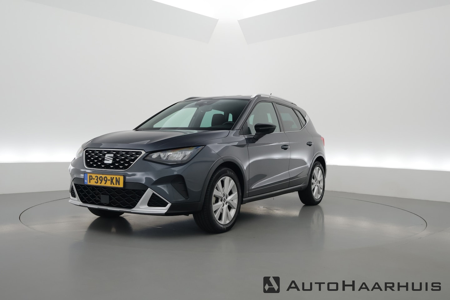 SEAT Arona - 1.0 TSI Xperience | Apple CarPlay | Keyless | Stoelverw. | Cruise | Clima | LED | PDC A - AutoWereld.nl