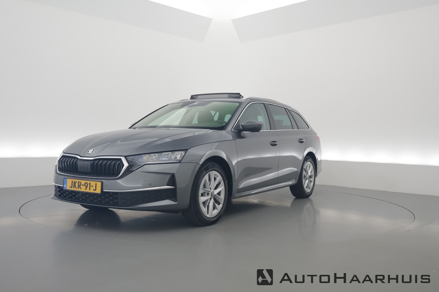Skoda Octavia Combi - 1.5 TSI MHEV Business Edition | Pano | Camera | Apple CarPlay | Stoel- Stuurverw. | Keyles - AutoWereld.nl