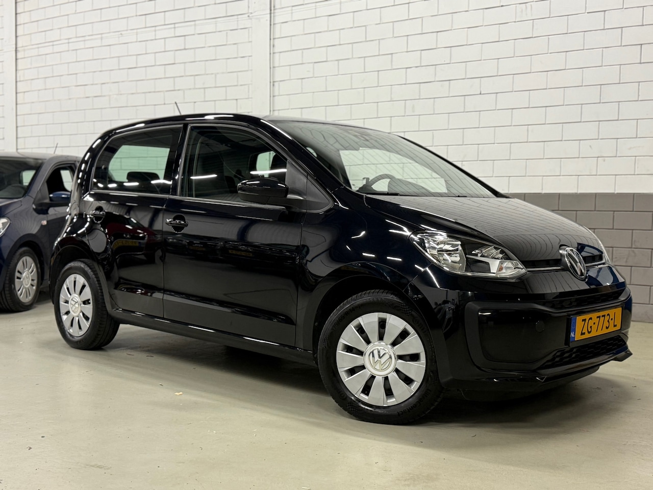 Volkswagen Up! - 1.0 BMT move up! 1.0 BMT move up! - AutoWereld.nl