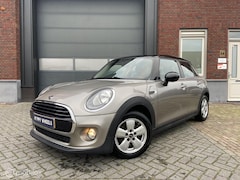 MINI Cooper - 1.5 Business