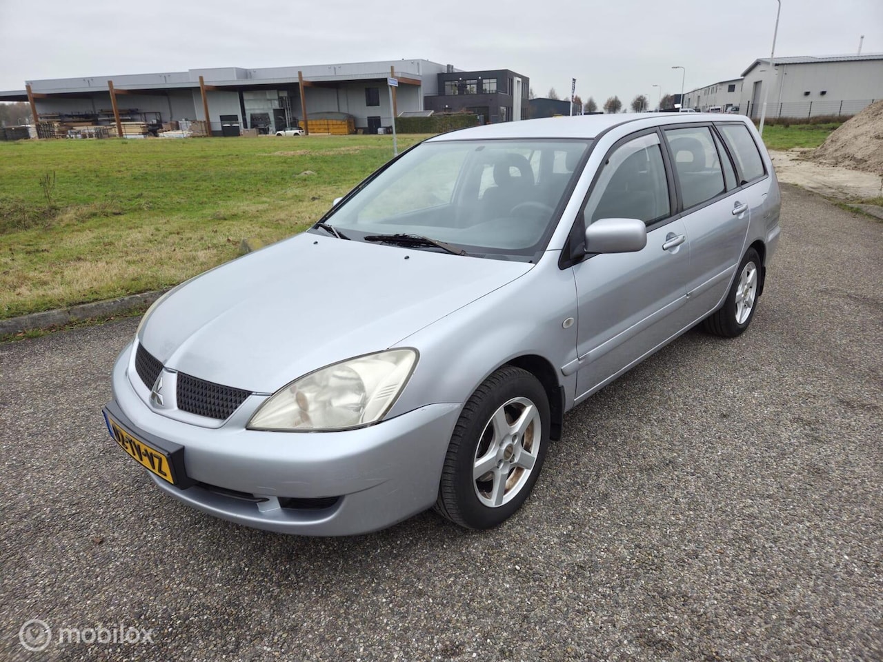 Mitsubishi Lancer Station Wagon - 1.6 Inform 1.6 Inform NIEUWE APK - AutoWereld.nl
