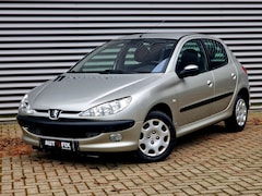Peugeot 206 - 1.4 Air-line
