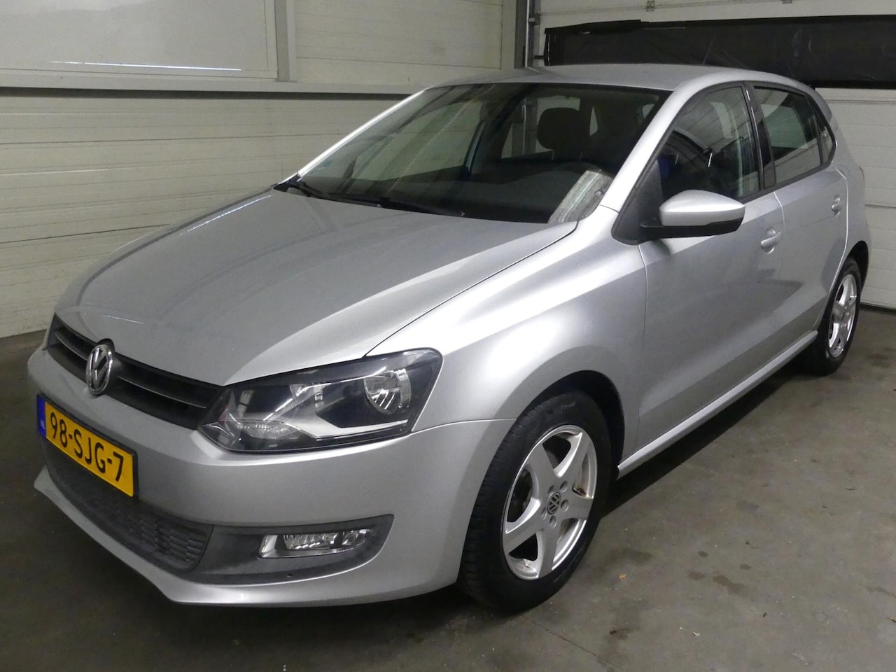 Volkswagen Polo - 1.4-16V Comfort - Airco - 5deurs - Trekhaak - AutoWereld.nl