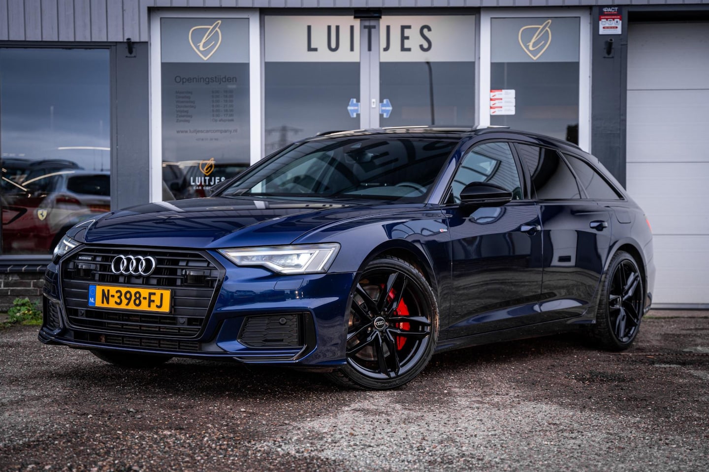 Audi A6 Avant - 55 TFSIe quattro Competition*S-Line*Black-Optic*Pano*Alcantara*Memory*ACC*Dealer-onderhoud - AutoWereld.nl