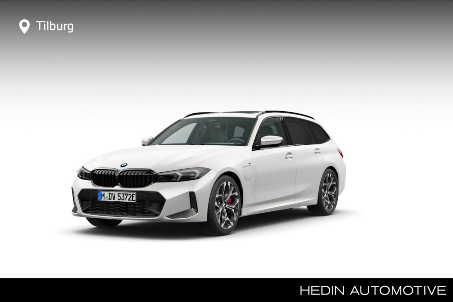 BMW 3-serie Touring - 330e M Sportpakket Pro | Panoramadak | Innovation Pack | Comfort Pack | Adaptive LED | Tre - AutoWereld.nl