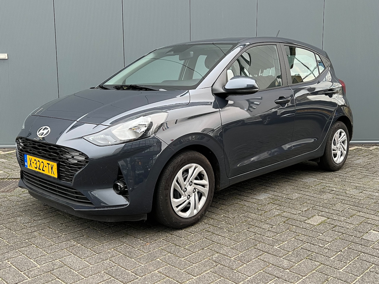 Hyundai i10 - 1.0 66pk Comfort Smart | Airco | Carplay | Cruise control | Boordcomputer | Bestuurderssto - AutoWereld.nl