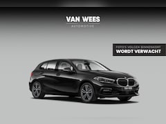 BMW 1-serie - 118i Sport Line | 1e eigenaar | BTW auto | LED | Sportstoelen | Sportstuur | 17 inch | Nav